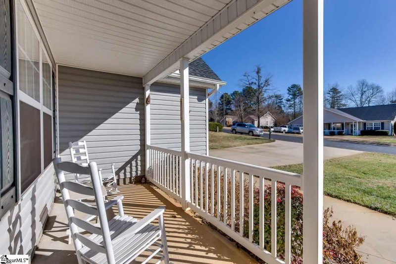 Property image 2 at 253 Jordan Springs Drive, Duncan, SC 29334