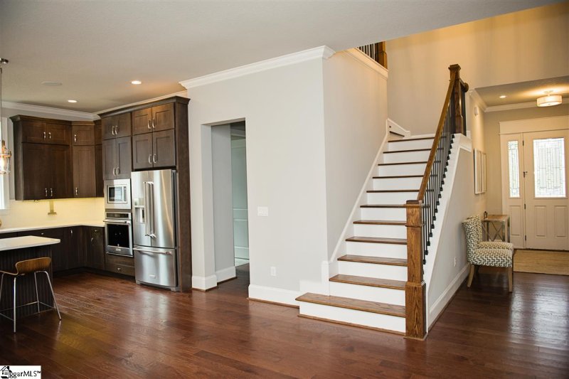 Property image 4 at 1 Jackson Parc Court, Greenville, SC 29607