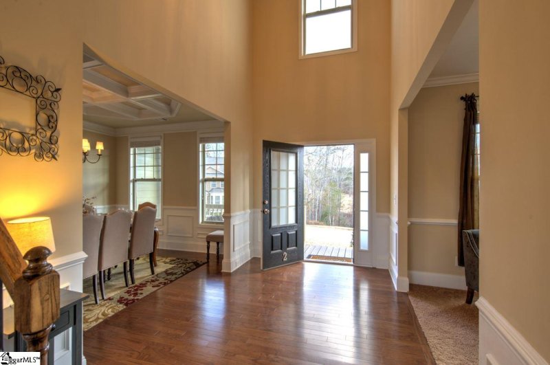 Property image 3 at 2 Latherton Court, Greenville, SC 29607