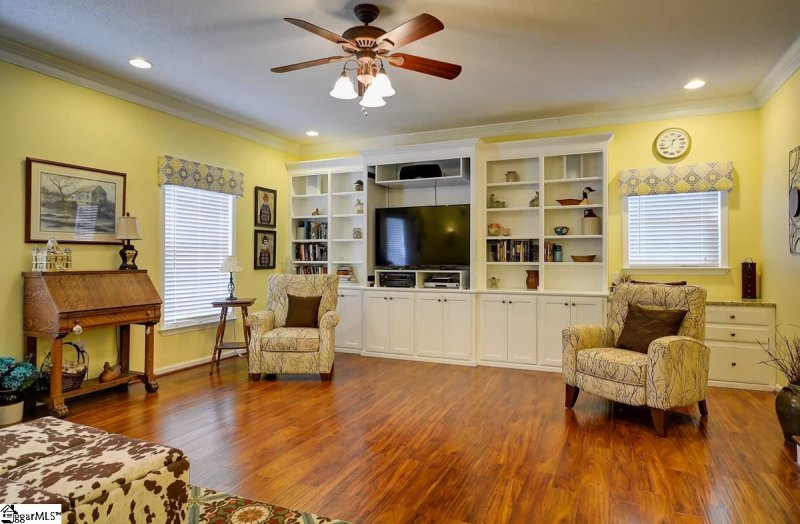 Property image 4 at 245 E Autumn Ridge Road, Moore, SC 29369-8911