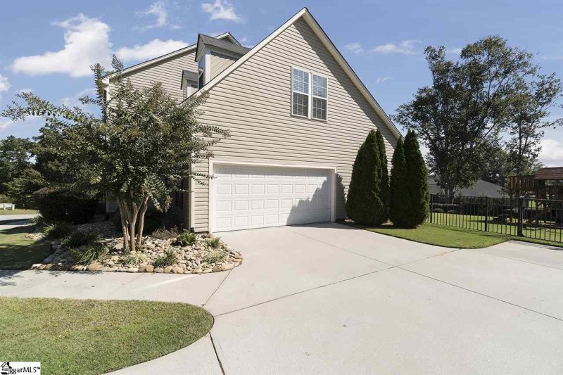 Property image 4 at 1 Cleyera Court, Simpsonville, SC 29681