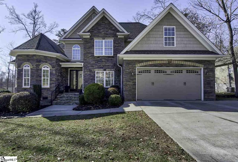 116 Crest Hill Drive