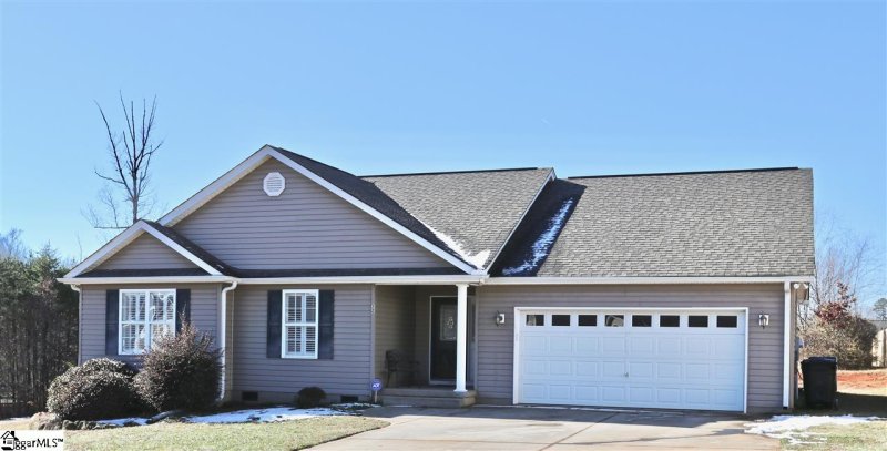 Property image 3 at 22 Cole Creek Court, Greer, SC 29651