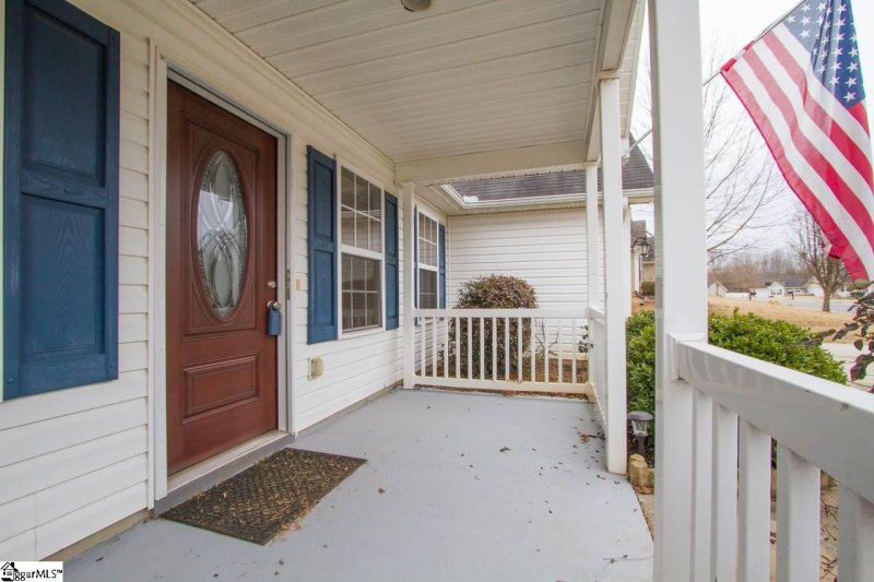 Property image 4 at 114 Kensett Drive, Williamston, SC 29697