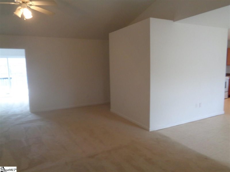 Property image 3 at 138 Spirit Drive, Roebuck, SC 29376