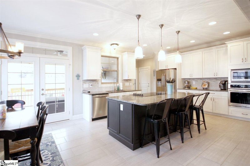 Property image 5 at 1 Windswept Knoll Drive, Taylors, SC 29687