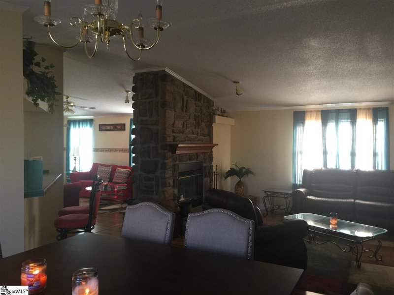 Property image 3 at 205 Floral Wood Way, Pelzer, SC 29669