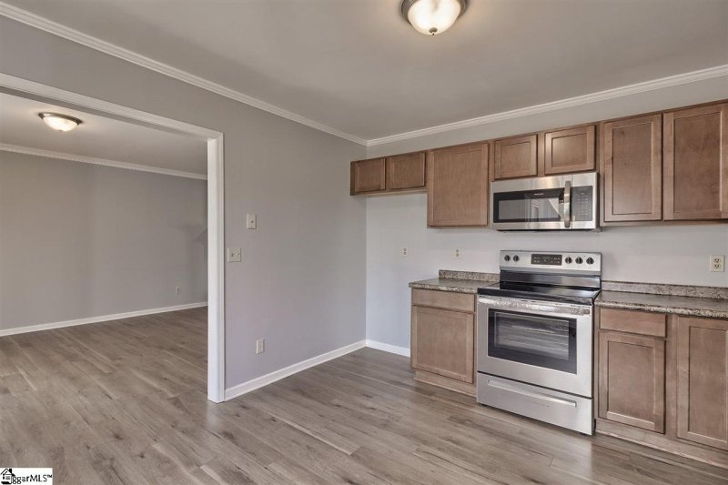 Property image 4 at 302 BARRY Drive, Greer, SC 29650