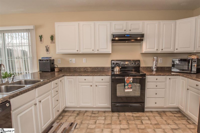 Property image 5 at 6 Muirfield Court, Simpsonville, SC 29681