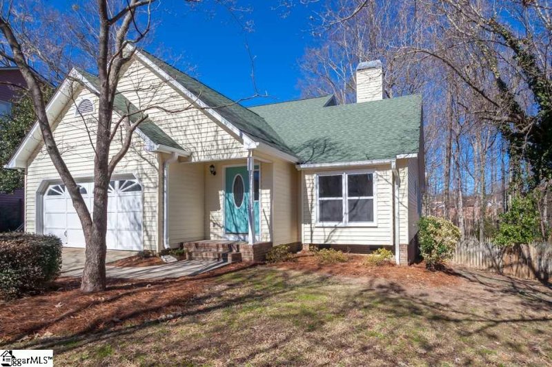 Property image 2 at 207 Charmar Way, Taylors, SC 29687