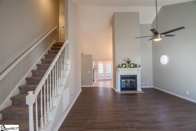 Property image 3 at 207 Charmar Way, Taylors, SC 29687