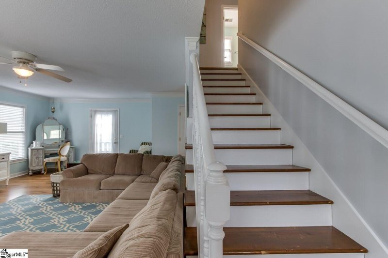 Property image 5 at 25 Midland Court, Taylors, SC 29687