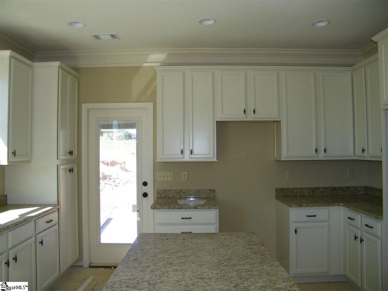 Property image 4 at 907 CHANGFORD Court, Moore, SC 29369