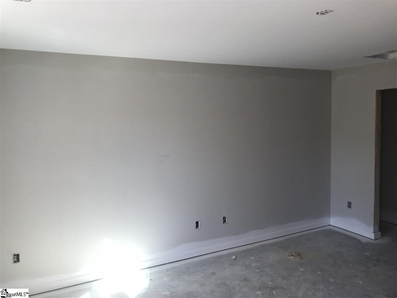 Property image 2 at 104 Glazed Springs Court, Easley, SC 29642