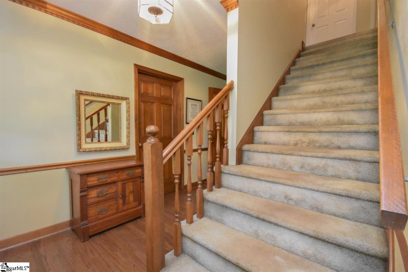 Property image 5 at 110 Chestnut Oaks Circle, Simpsonville, SC 29681