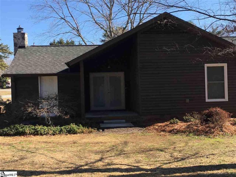 Property image 3 at 125 Trent Drive, Taylors, SC 29687