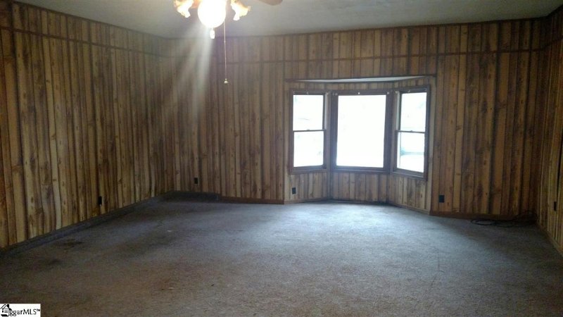 Property image 5 at 222 Brooklawn Drive, Fountain Inn, SC 29644