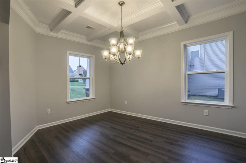 Property image 2 at 284 Autumn Glen Drive, Spartanburg, SC 29303