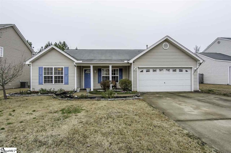 Property image 2 at 260 Rivers Edge Drive, Easley, SC 29642
