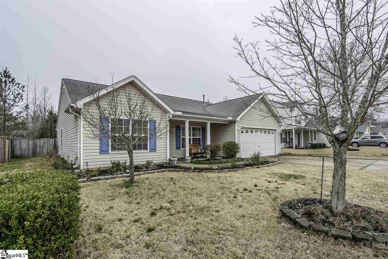 Property image 3 at 260 Rivers Edge Drive, Easley, SC 29642
