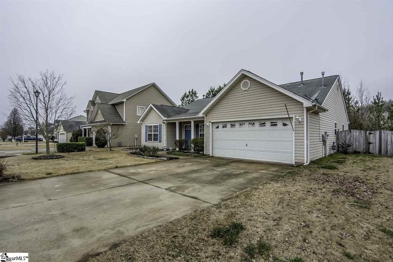Property image 4 at 260 Rivers Edge Drive, Easley, SC 29642