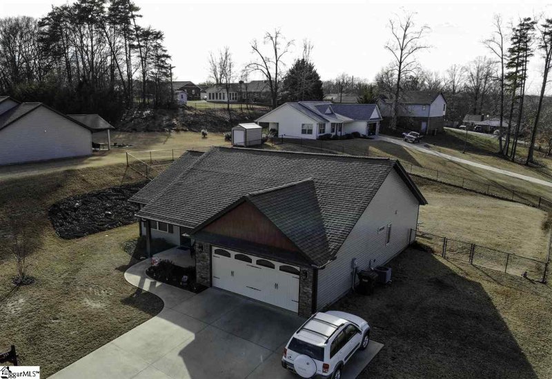 Property image 2 at 123 Morningside Drive, Greer, SC 29651