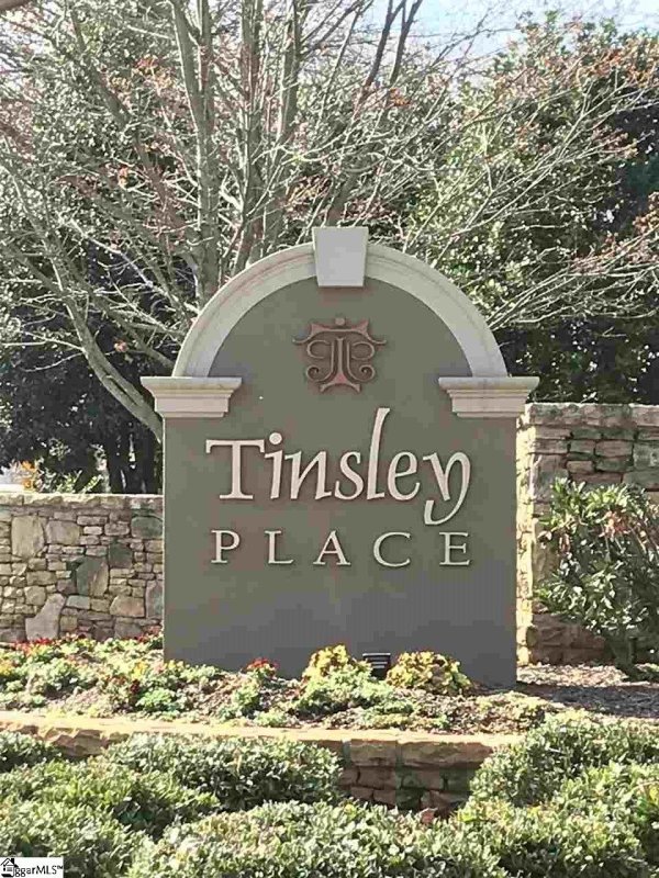 Property image 2 at 110 Tinsley Court, Greenville, SC 29615