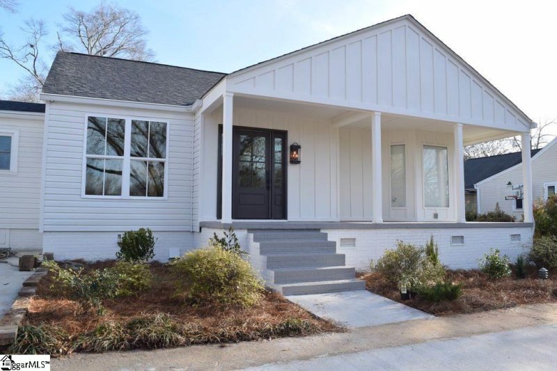 Property image 2 at 33 Sunset Drive, Greenville, SC 29605