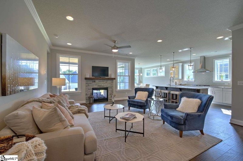 Property image 4 at 209 Round Stone Way, Greenville, SC 29607