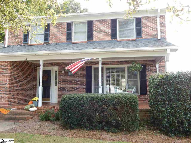 Property image 4 at 100 Devenger Pointe, Greer, SC 29650