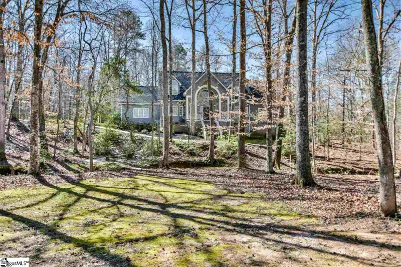 Property image 3 at 207 Shagbark Circle, Simpsonville, SC 29680