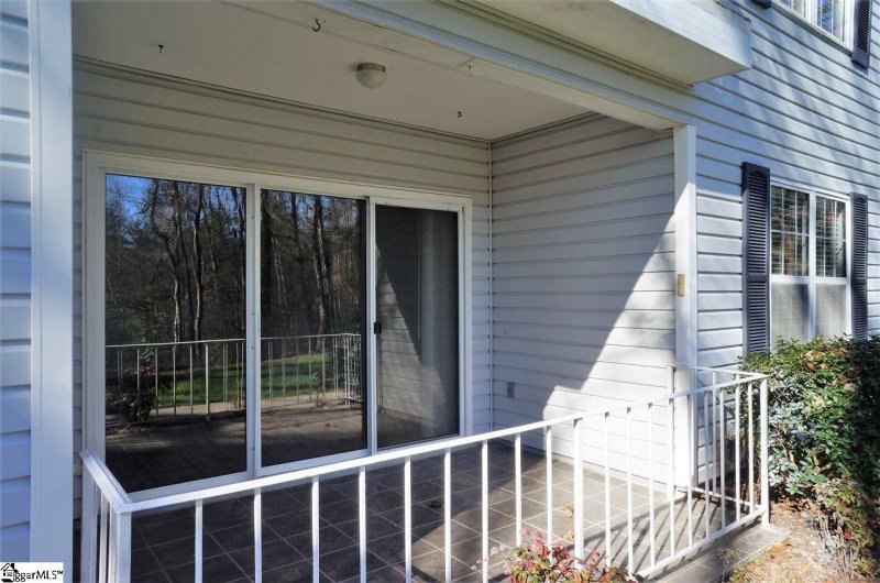 Property image 4 at 4614 Old Spartanburg Road, Taylors, SC 29687