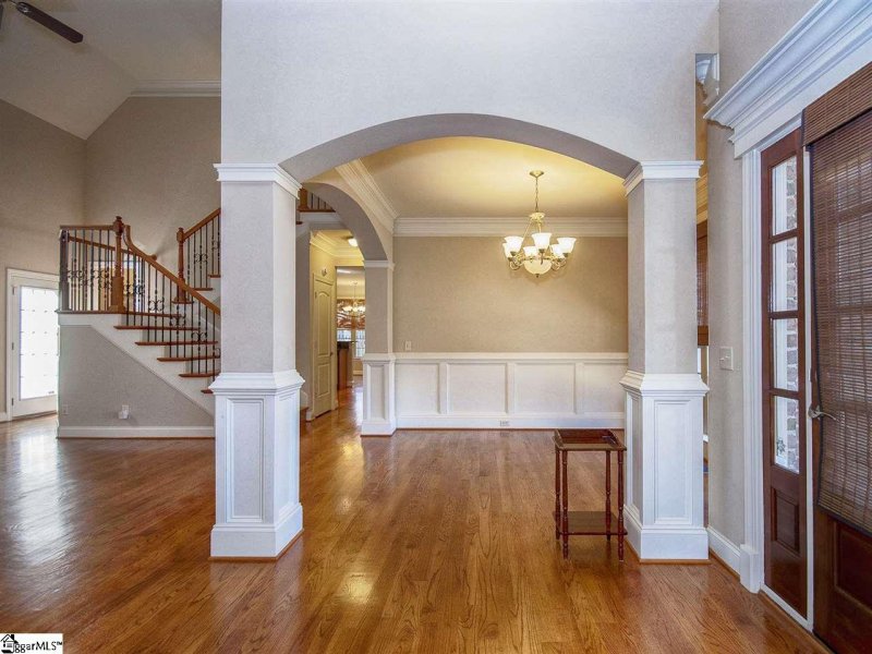 Property image 5 at 10 Ruby Lake Lane, Simpsonville, SC 29681