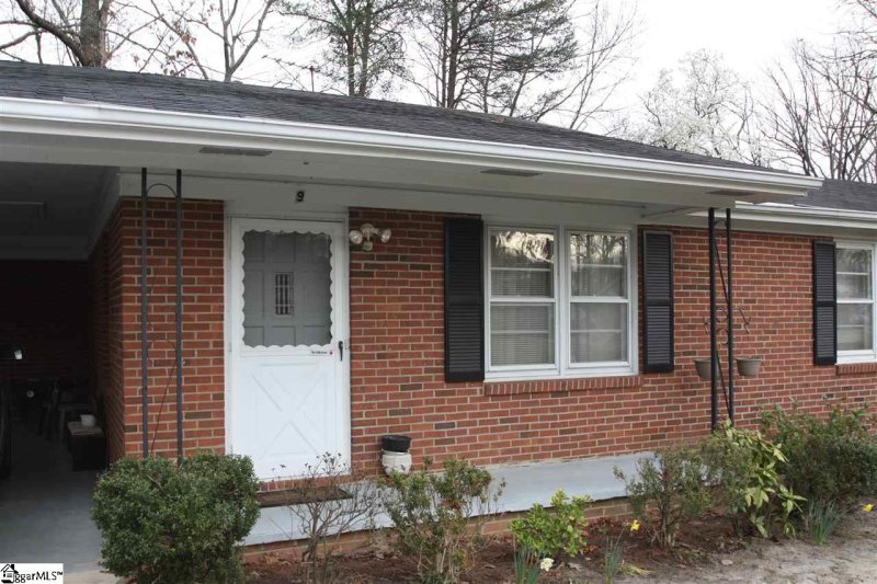 Property image 2 at 9 Thames Drive, Taylors, SC 29687