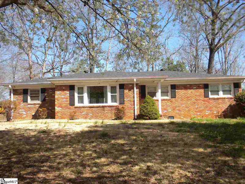 Property image 2 at 115 Bellview Drive, Taylors, SC 29687