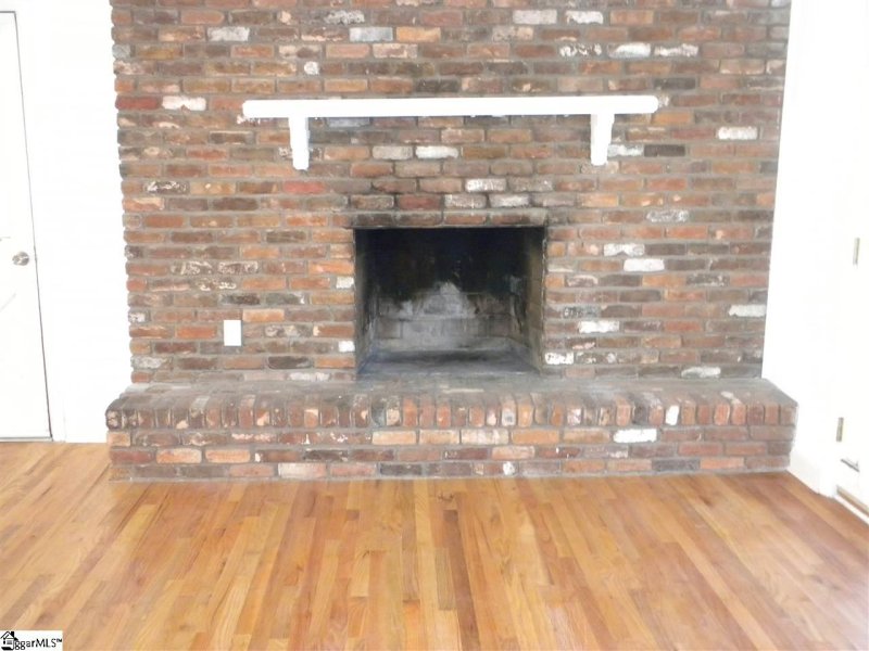 Property image 3 at 115 Bellview Drive, Taylors, SC 29687