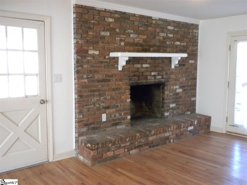 Property image 4 at 115 Bellview Drive, Taylors, SC 29687