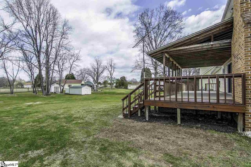 Property image 5 at 110 Wemberly Drive, Simpsonville, SC 29681