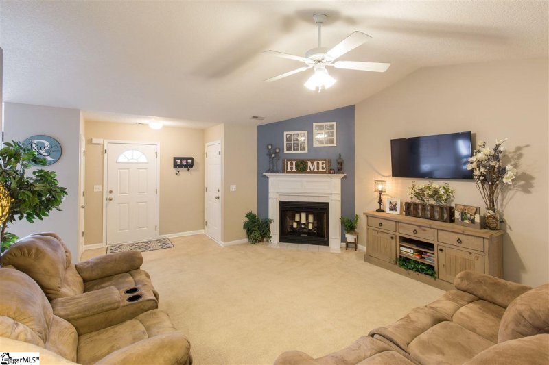 Property image 5 at 211 Cassidy Court, Simpsonville, SC 29680