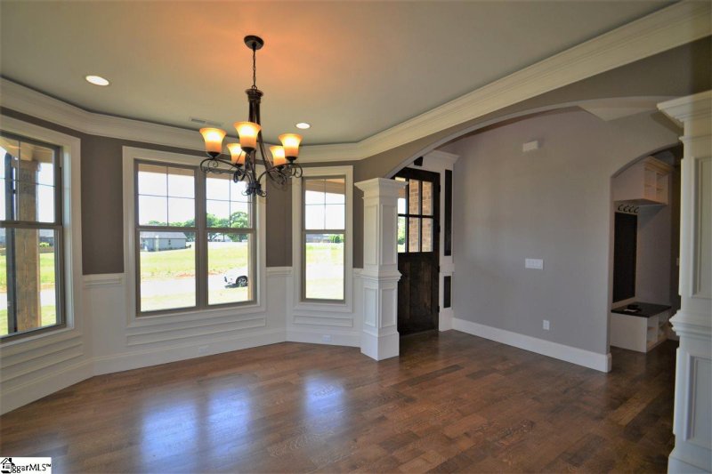 Property image 2 at 105 MonReve Drive, Boiling Springs, SC 29316