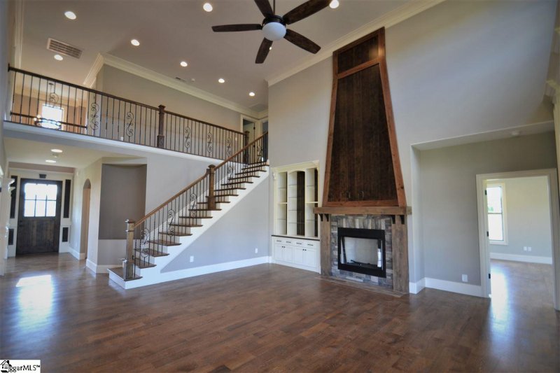 Property image 5 at 105 MonReve Drive, Boiling Springs, SC 29316