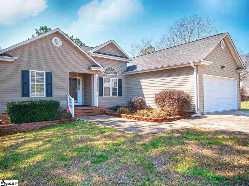 Property image 2 at 125 Jester Court, Williamston, SC 29697