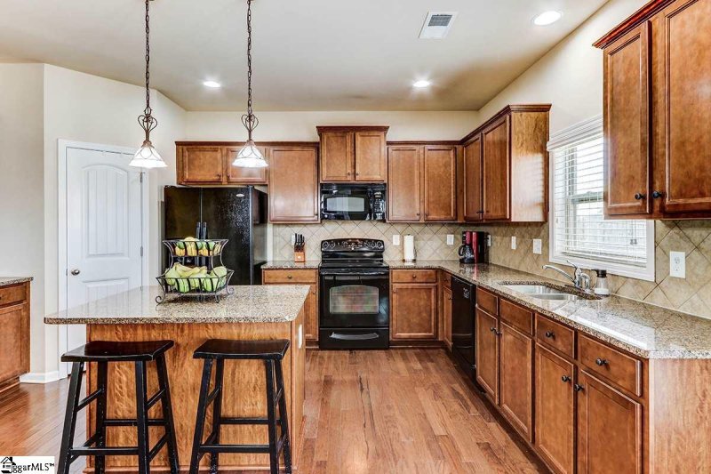 Property image 2 at 406 TIMBER RIDGE Lane, Duncan, SC 29334