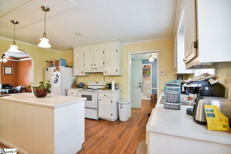 Property image 4 at 305 Golden Grove Circle, Piedmont, SC 29673