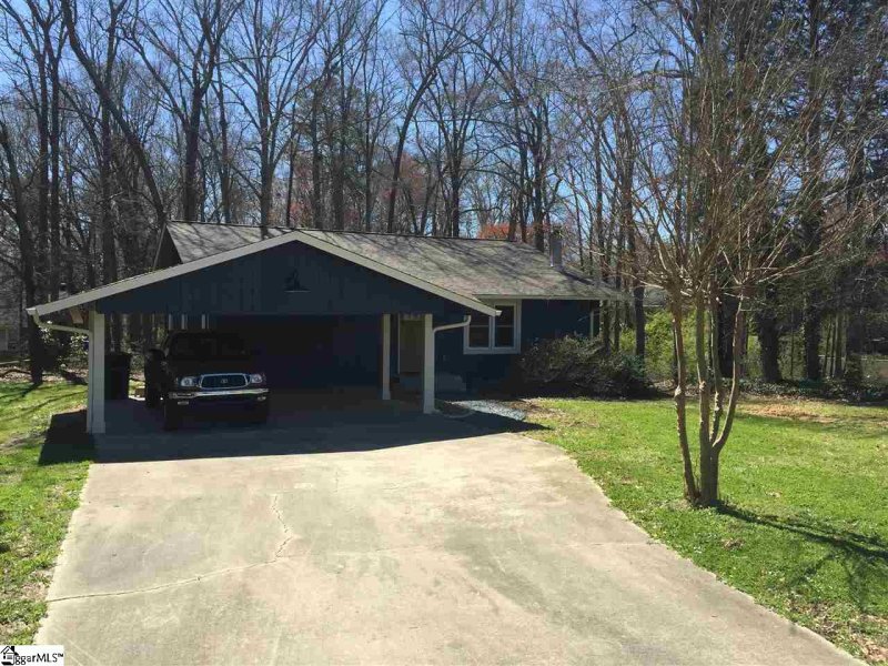 Property image 2 at 112 Tollgate Court, Simpsonville, SC 29615