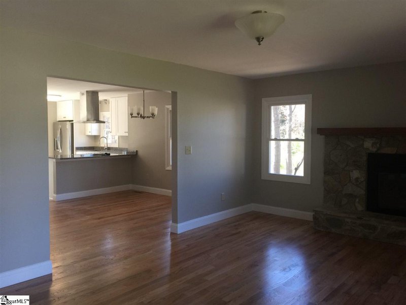 Property image 5 at 112 Tollgate Court, Simpsonville, SC 29615