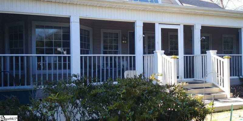 Property image 4 at 201 Kinard Way, Simpsonville, SC 29681-1965