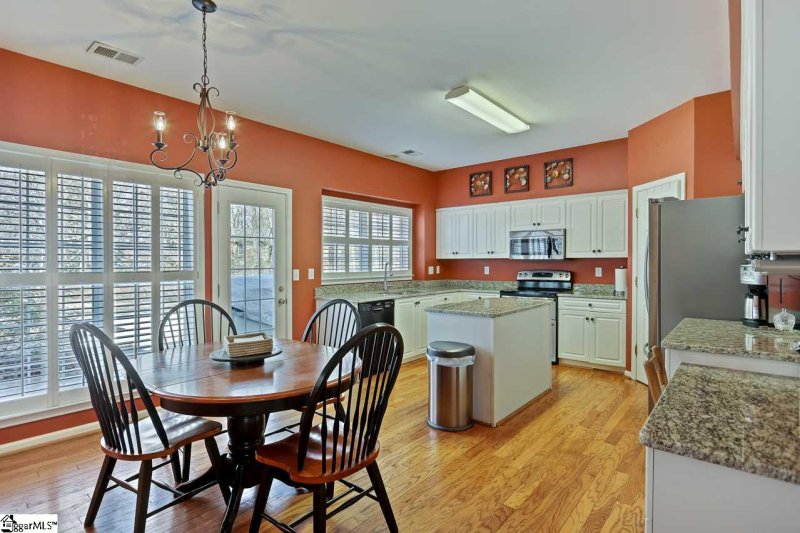 Property image 4 at 7 Blanton Lane, Greer, SC 29650
