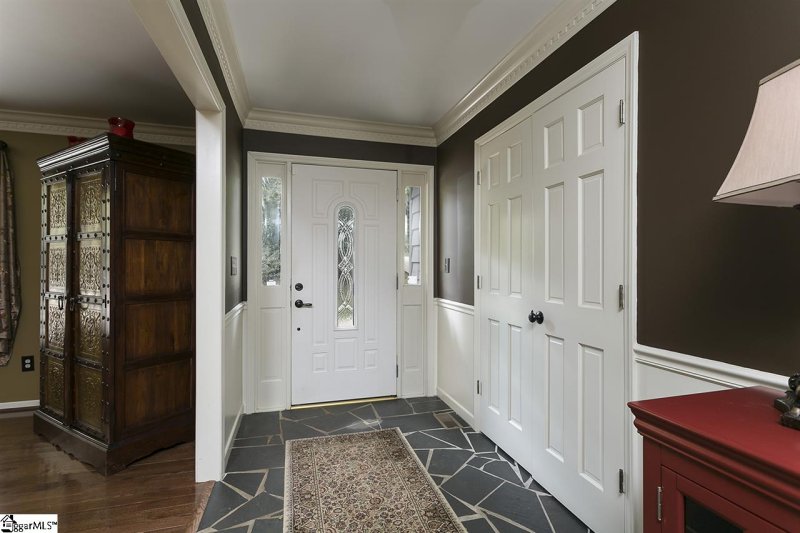 Property image 2 at 4 Mallard Court, Greenville, SC 29617