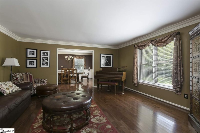 Property image 3 at 4 Mallard Court, Greenville, SC 29617